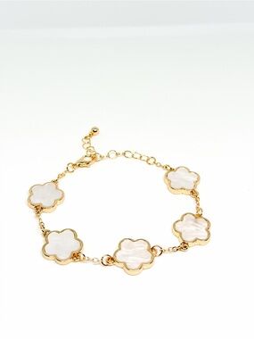 Gold Bracelet with White Clover Inlays